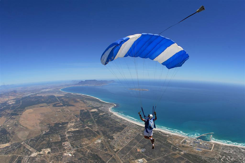 canopy_piloting-3_big